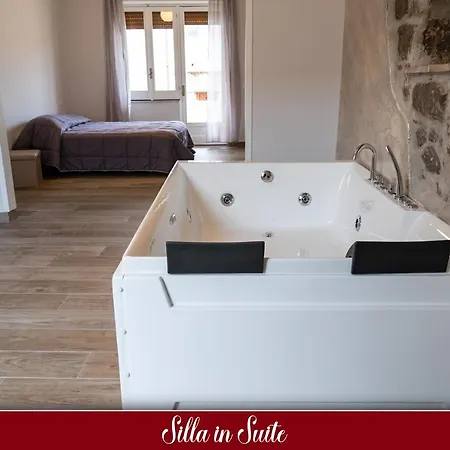 La Sosta Di Silla Bed & Breakfast *
